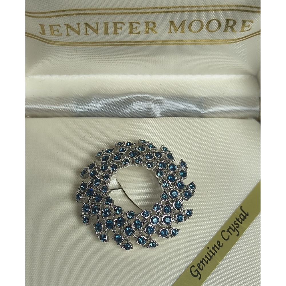 Vintage Jennifer Moore Blue Crystal Wreath Brooch Silver Tone 1.5" Original Box